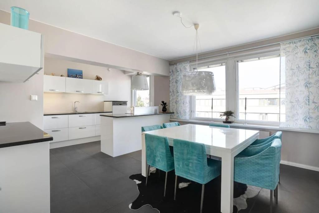 Majestic Penthouse With Sauna & High-Speed Wi-Fi And Parking 로바니에미 외부 사진