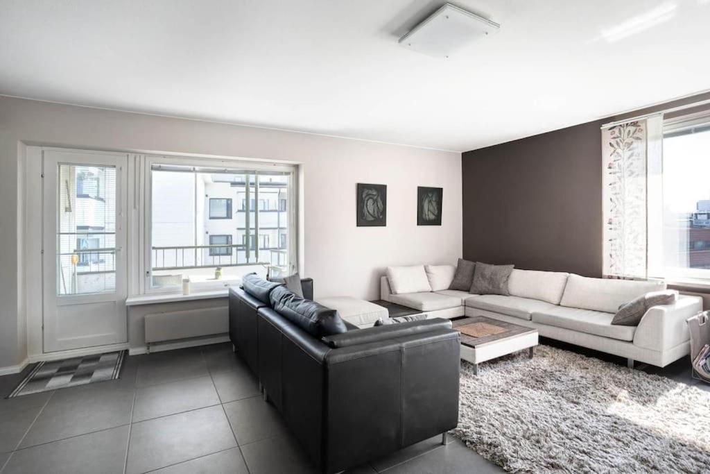 Majestic Penthouse With Sauna & High-Speed Wi-Fi And Parking 로바니에미 외부 사진